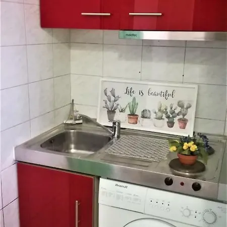 Nice Near The Port & University Appartement